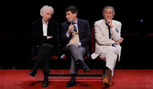 González insiste en que es necesario bajar el IVA cultural