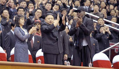 Rodman, ex jugador de baloncesto de EE.UU, apoya a su 