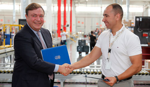 Soler y Decathlon firman un convenio para fomentar el empleo 