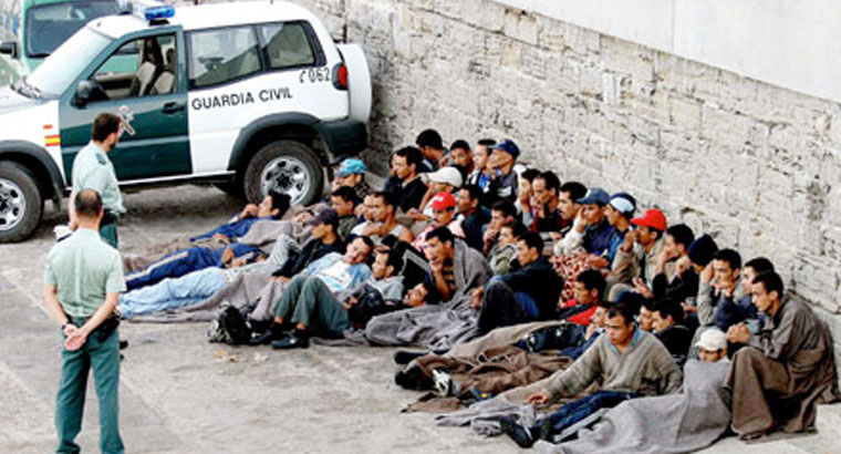 Cáritas da la voz de alarma por el operativo policial contra la inmigración que se activará el lunes