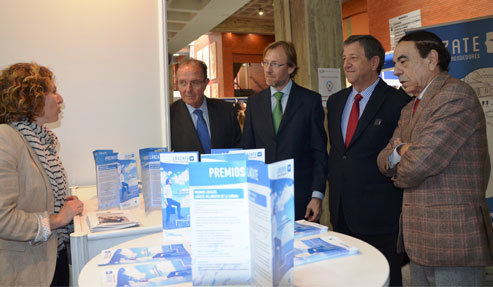 El Ayuntamiento participa en el II Foro de Empleo de la UAX 