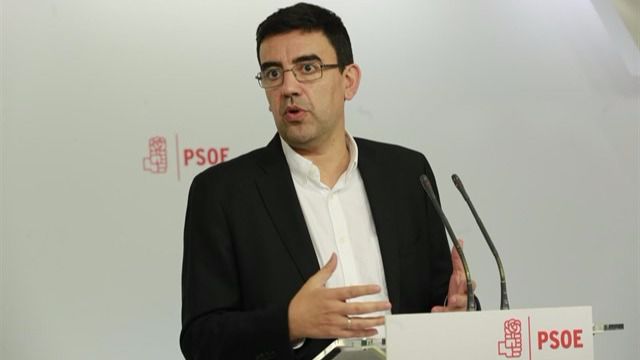El PSOE critica el nuevo Gobierno: No lo ve 
