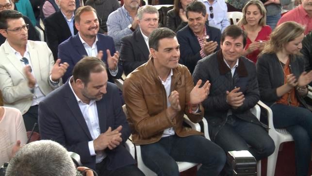 Sánchez ve dos opciones en las primarias: un PSOE 