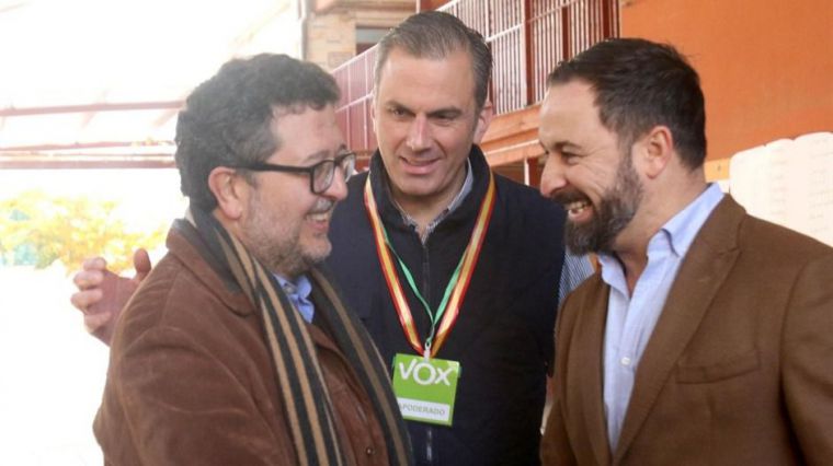 Santiago Abascal se convierte en el hombre clave para formar gobierno