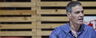 Sánchez trata de recomponer un PSOE bajo máxima presión