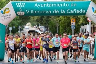 Éxito en la I Milla Nocturna con más de 200 participantes