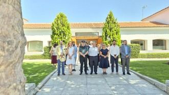 Minuto de silencio en homenaje a las víctimas del incendio en Almería