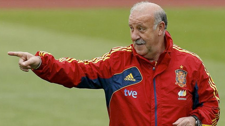 Del Bosque, primer seleccionador centenario de España