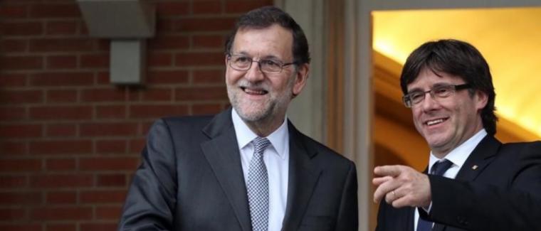 El último truco de Puigdemont: volver a España a la cárcel