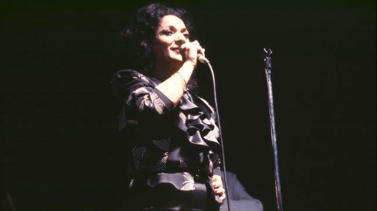 20 años sin Lola Flores: La Faraona en 5 canciones