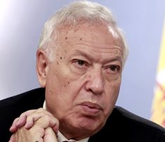 García Margallo: duro, católico y monárquico