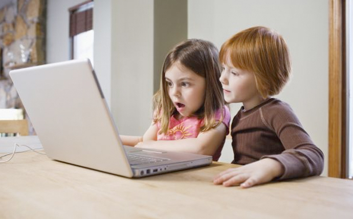 Cómo evitar que tus hijos sean 'cyberacosados'