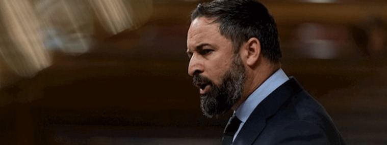 Abascal anuncia moción de censura contra Sánchez en septiembre, el PP dice no