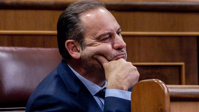 El Supremo busca 500.000 euros que Transportes pagó a Ábalos en rentas y dietas y que no figuran las cuentas del exministro