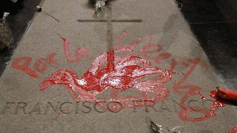 TS confirma la absolución del hombre que pintó la tumba de Franco en Cuelgamuros