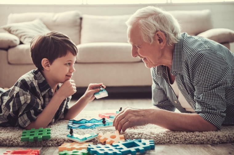 La importancia de las relaciones intergeneracionales y la conexión entre abuelos y nietos para ORPEA
