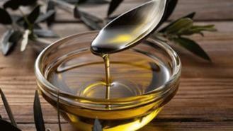 El precio del aceite de oliva virgen extra se dispara un 75% en un mes