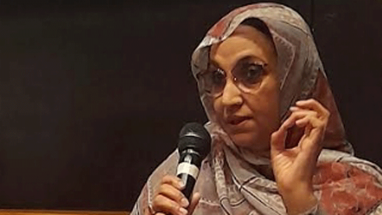 El Gobierno deniega a la activista saharahui Aminetu Haidar el permiso de residencia en España