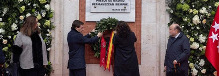 XXI de la tragedia que sacudió Madrid: Homenaje a las víctimas del 11M desde Sol a El Pozo