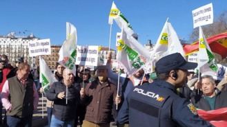 Los agricultores ante el MInisterio: 