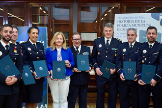 Un libro recorre la historia de la Policía Municipal de Madrid