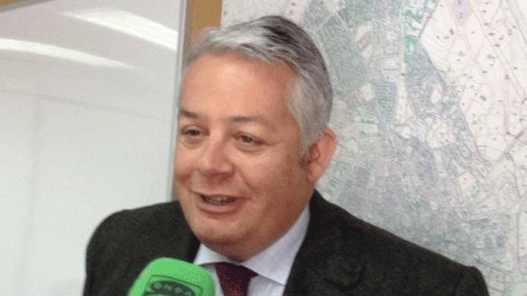 Santamaría formaliza en el pleno su renuncia como alcalde de Colmenar