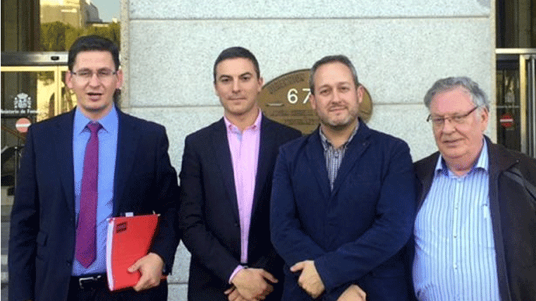 Fomento se reune con los alcaldes de la Sierra Norte por la ampliación de la C-4