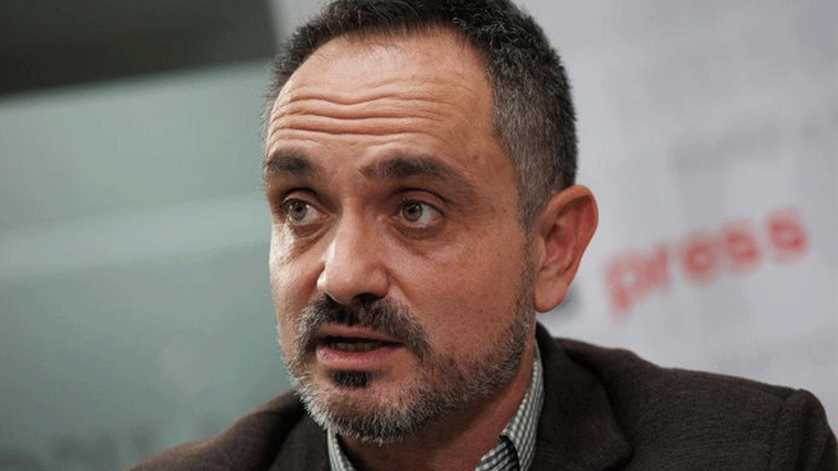 El alcalde, dispuesto a que el Ayuntamiento pague la gratuidad de la R-5 a los vecinos si Transportes se niega
