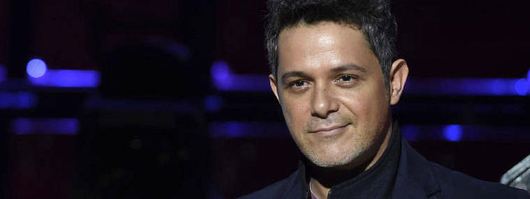 Alejandro Sanz para un concierto para echar a un maltratador