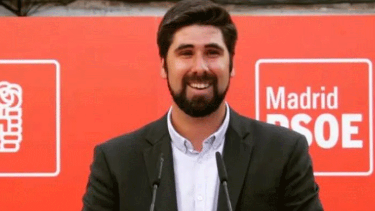 El actual secretario general del PSOE de Móstoles, Álex Martín