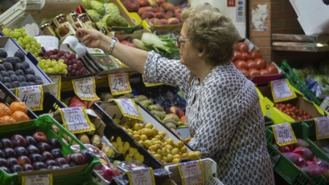 La cesta de alimentos básicos se encarece un 9% desde la reducción del IVA