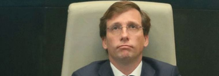 Coordinadora de Alcaldía exonera a Almeida: No le contó la llamada de su primo 
 