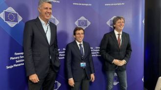 Almeida pide en Bruselas y ante Calviño financiación para construir vivienda 