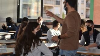 Madrid completará el 40% de los currículum y suplirá 