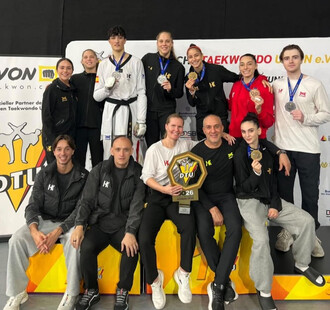 Éxito del Hankuk International School en el Open de Alemania con medallas de oro para Cerezo y Rodríguez