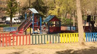 El Ayuntamiento reabre otras 42 áreas infantiles, la desinfección será diaria