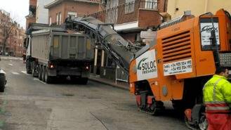 Arranca la seguna fase del plan asfaltado que afecta a siete calles de la localidad