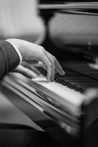 Música como herramienta para la expresión emocional en estudiantes autistas