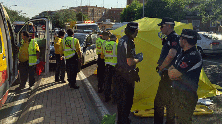 Muere atropellada una octogenaria cuando cruzaba por un lugar no regulado en Hortaleza