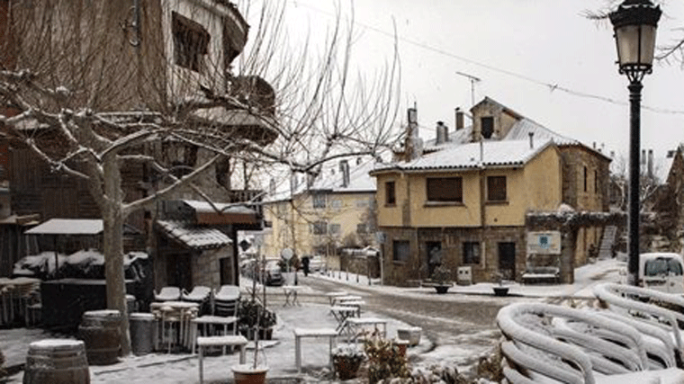 Aviso amarillo por nieve en la Sierra, que podría llegar a la capital el domingo