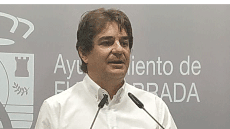 Ayala urge a la moción de censura a Ayuso y pide 'generosidad' al PSOE