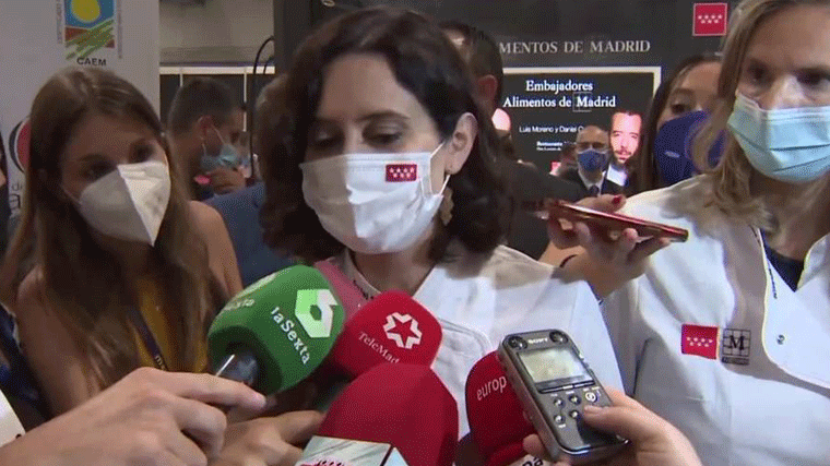 Madrid valora suprimir la obligatoriedad de las mascarillas en espacios abiertos
