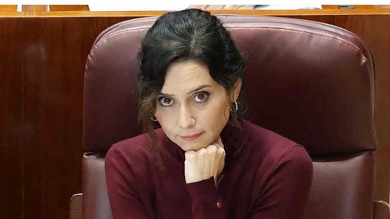 El Gobierno inicia el proceso judicial contra Madrid por no presentar el registro de objetores al aborto: Ayuso habla de 'dictador'