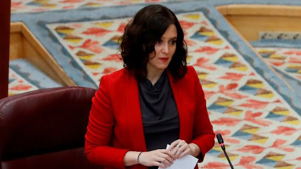 Ayuso defiende las manifestaciones: ¿Cayetanos?. Son ciudadanos que se están arruinando