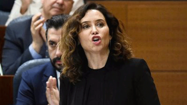 Ayuso carga contra el silencio de los sindicatos ante el fin de Muface: 'Por qué no salen a defender a los funcionarios'