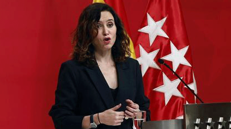 Ayuso traslada a Torres su 'indignación' por su intención de declarar la Real Casa de Correos como lugar de memoria