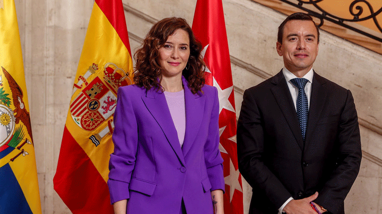 Díaz Ayuso junto al presidente de Ecuador en su visita a la Real Casa de Correos