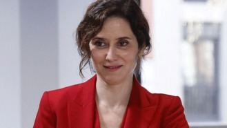 Ayuso ampliaría su mayoría absoluta en tres escaños y el PSOE superaría a Más Madrid, según una encuesta