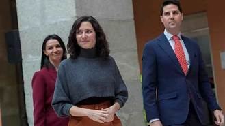 Ayuso cesa a su consejero de Educación tras fracasar en la Ley de Universidades y nombra a Zarzalejo su sustituta