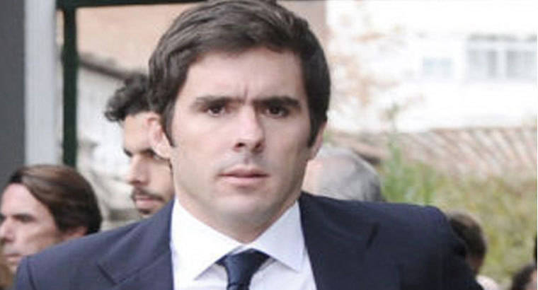 La Asamblea frena la comparecencia de Aznar Jr. por los `fondos buitre´